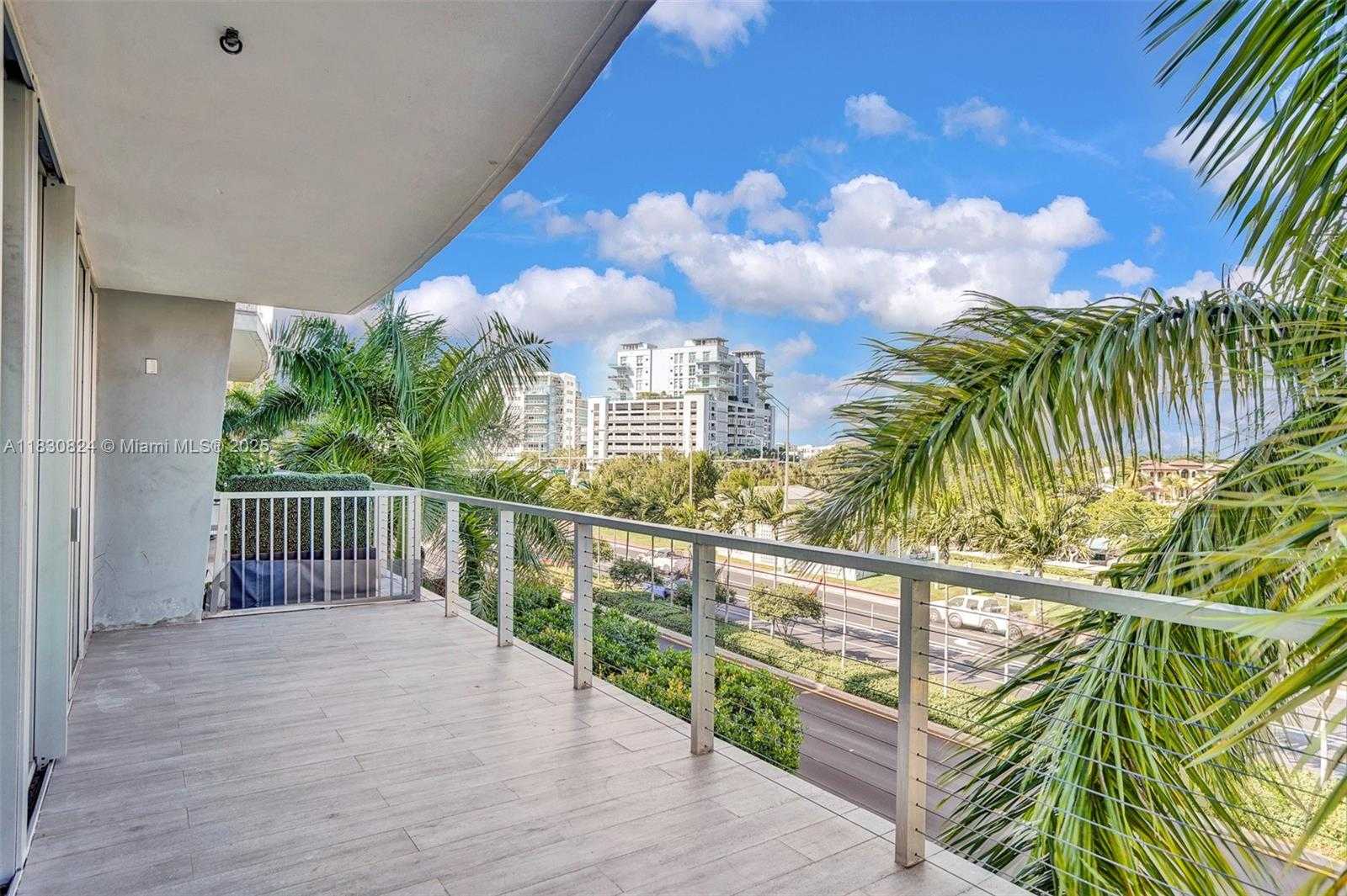 Small Image of 6305 INDIAN CREEK DR #3B, Miami Beach Number 24