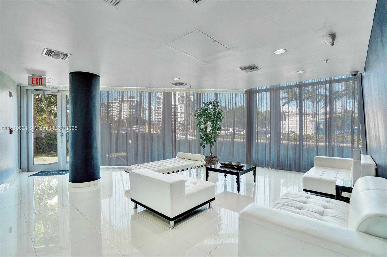 Small Image of 6305 INDIAN CREEK DR #3B, Miami Beach Number 28
