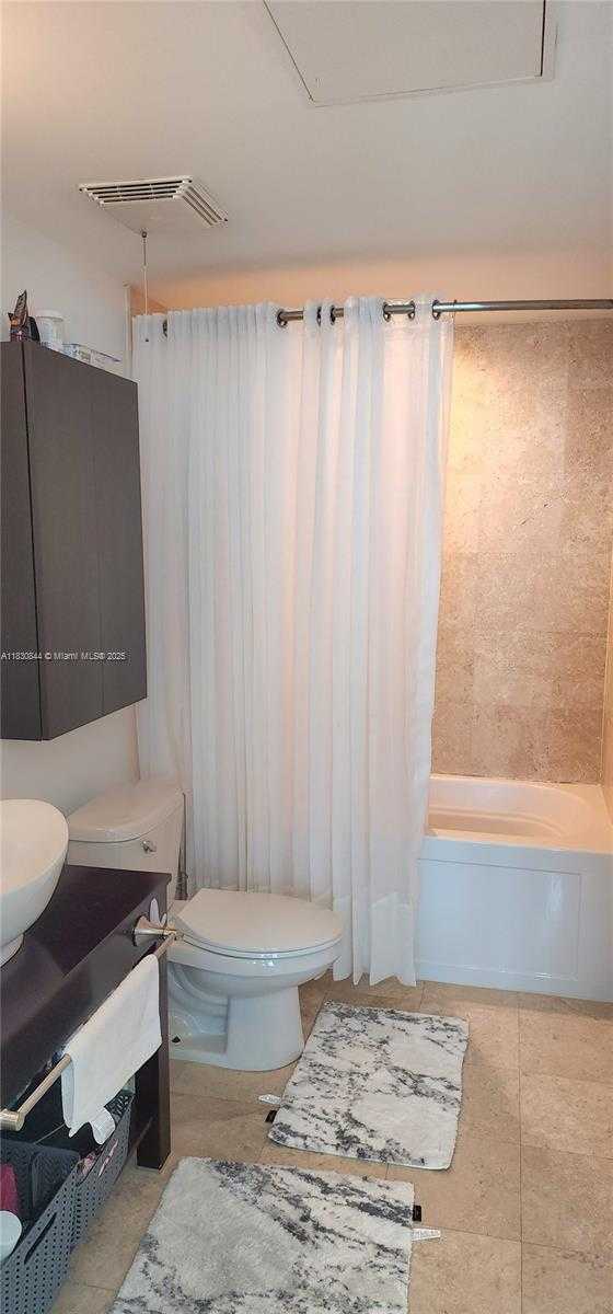 Small Image of 350 SOUTH MIAMI AVE #3214, Miami Number 21