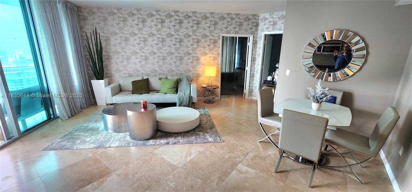 Small Image of 350 SOUTH MIAMI AVE #3214, Miami Number 22