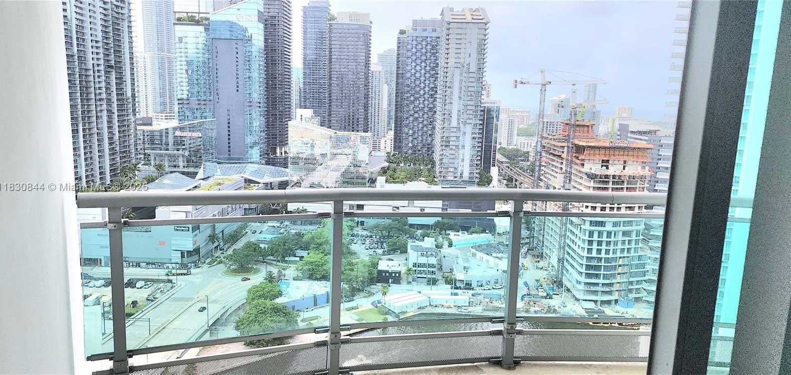 Small Image of 350 SOUTH MIAMI AVE #3214, Miami Number 3