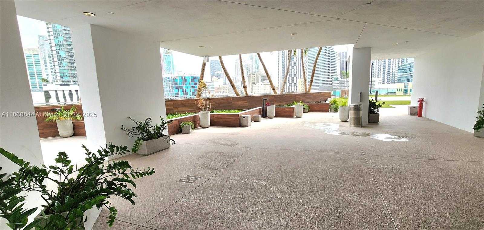 Small Image of 350 SOUTH MIAMI AVE #3214, Miami Number 36