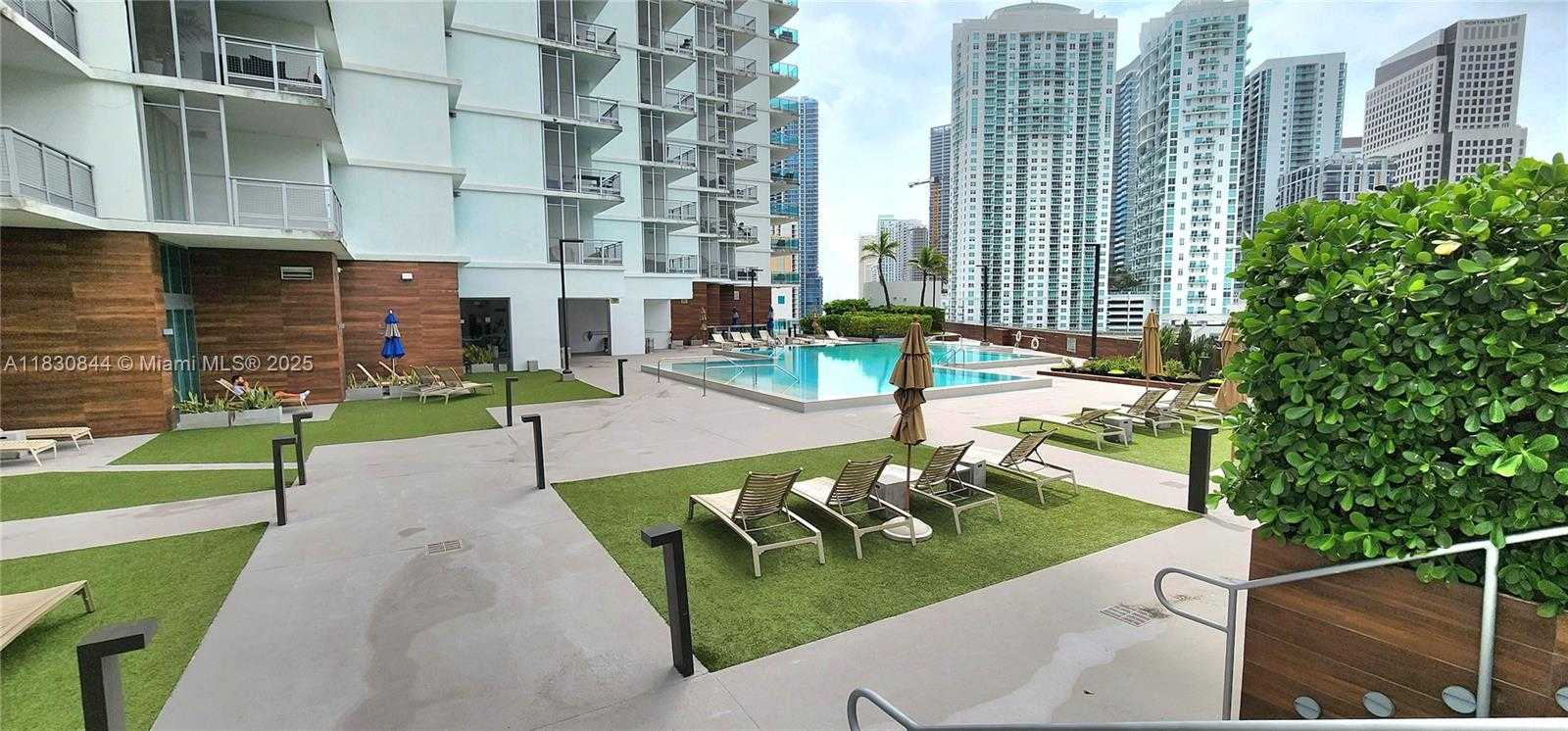 Small Image of 350 SOUTH MIAMI AVE #3214, Miami Number 41