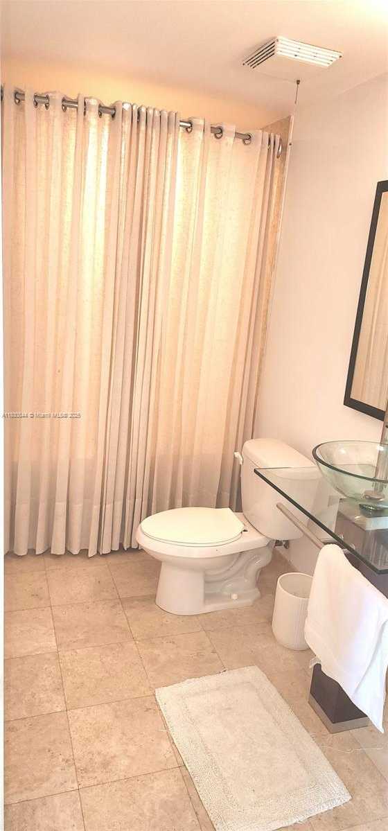 Small Image of 350 SOUTH MIAMI AVE #3214, Miami Number 9