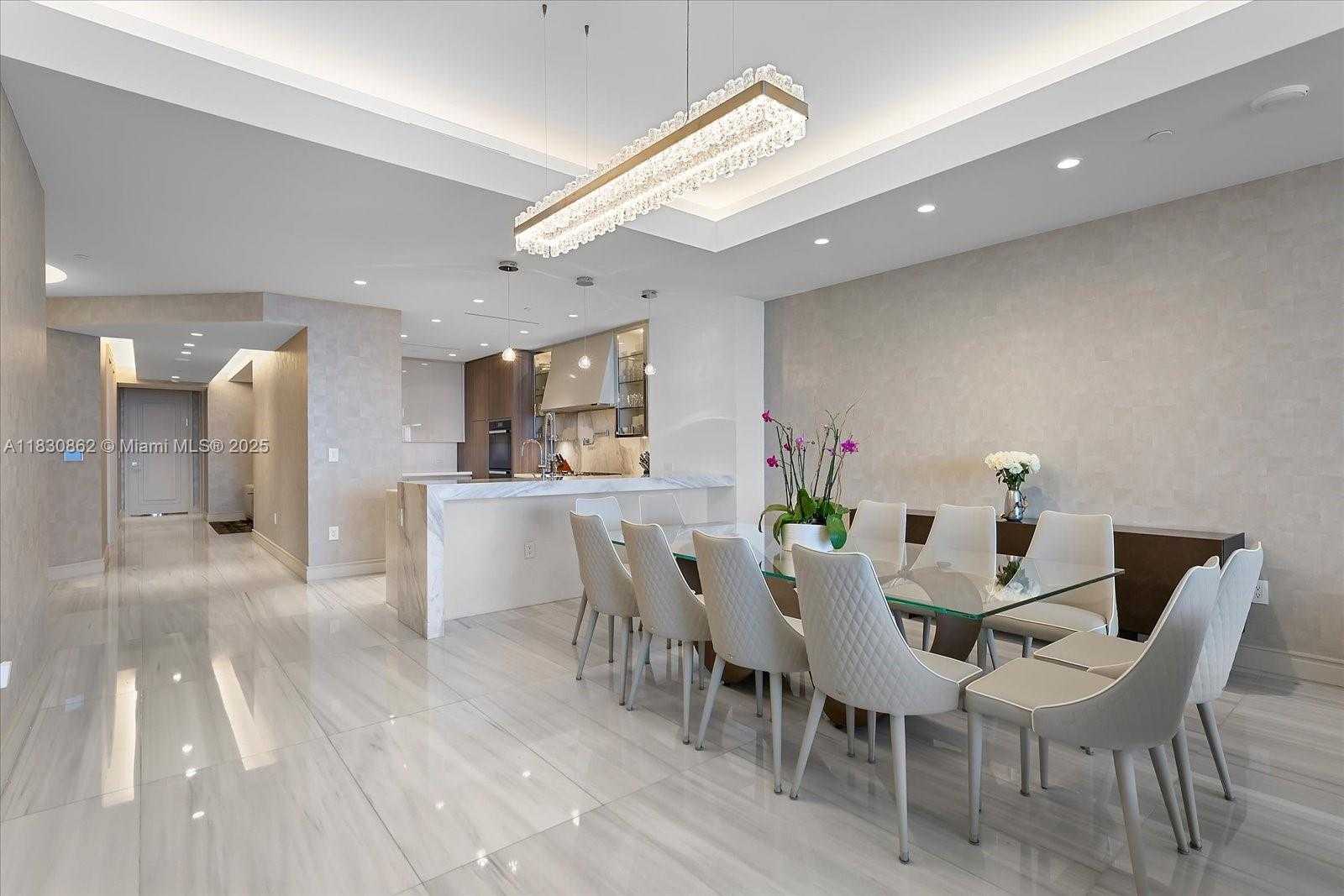 Small Image of Sunny Isles Beach Number 11