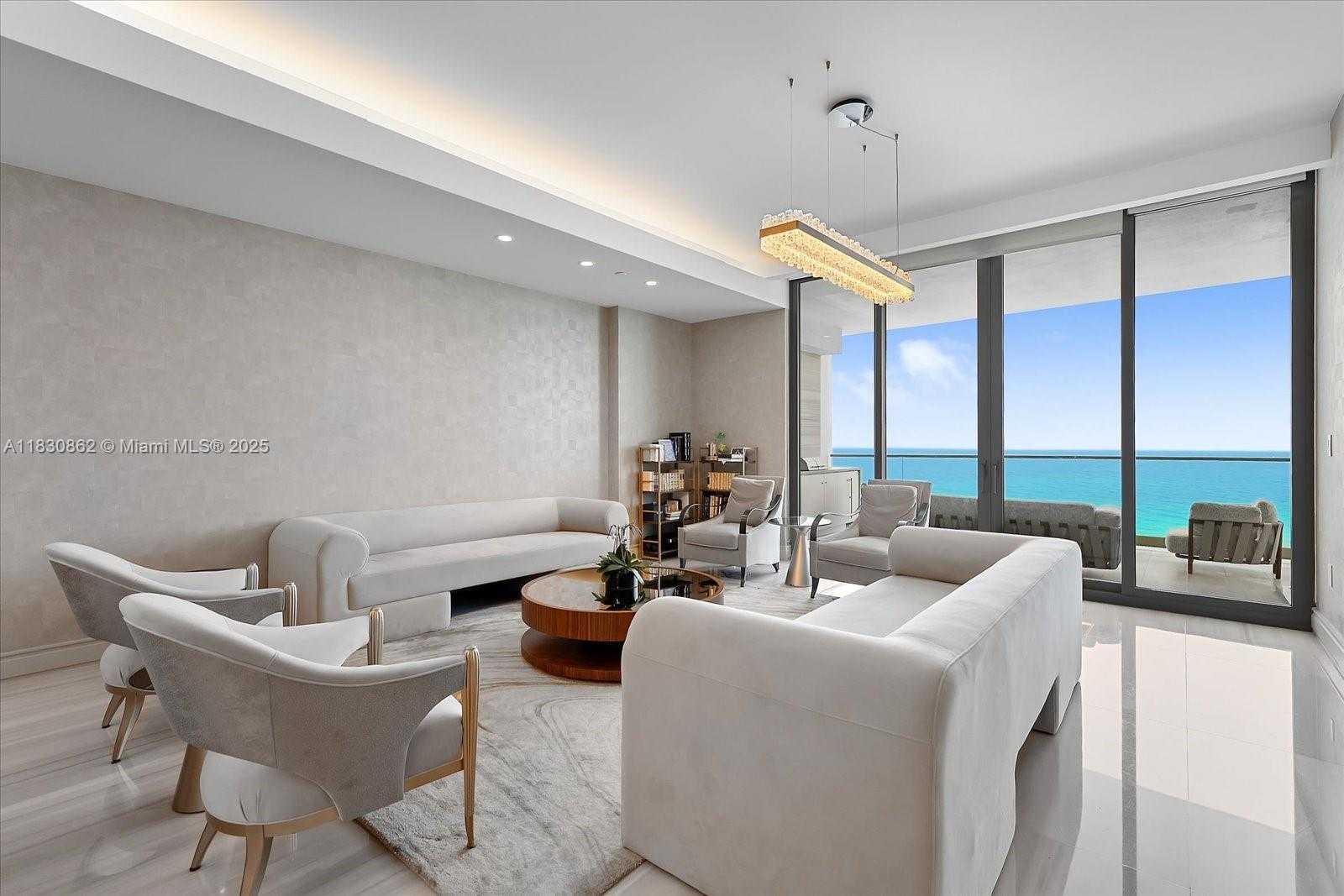 Small Image of Sunny Isles Beach Number 4