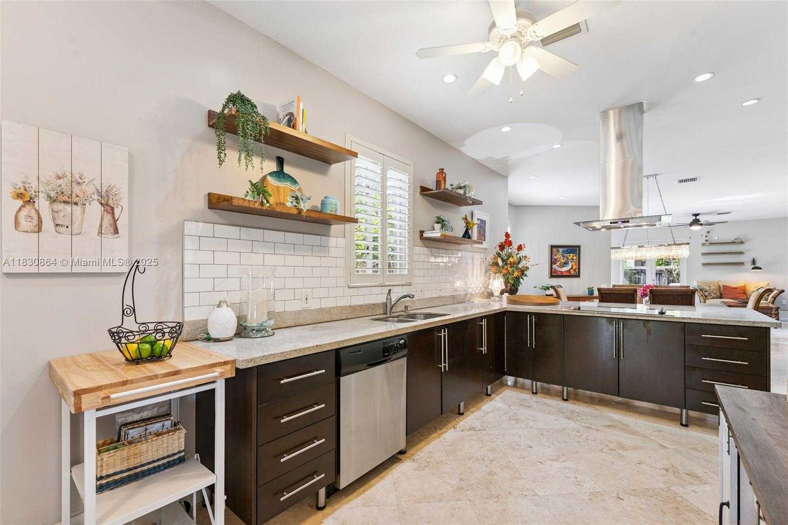 Small Image of 704 SOUTH WEST 16TH ST, Fort Lauderdale Number 13