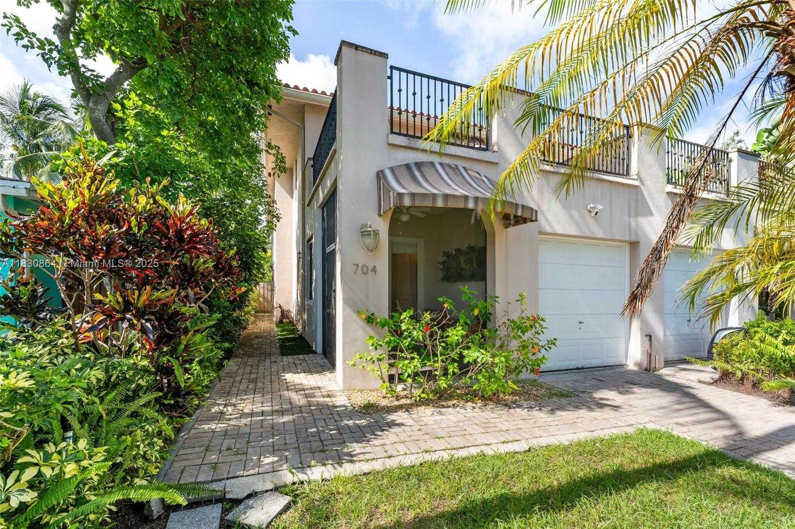 Small Image of 704 SOUTH WEST 16TH ST, Fort Lauderdale Number 32