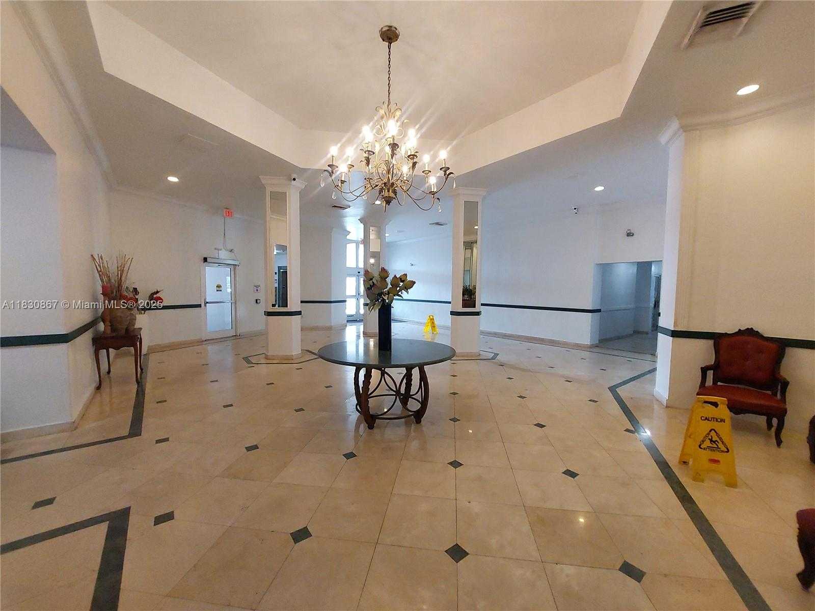 Small Image of 1351 NORTH EAST MIAMI GARDENS DR #513E, Miami Number 23