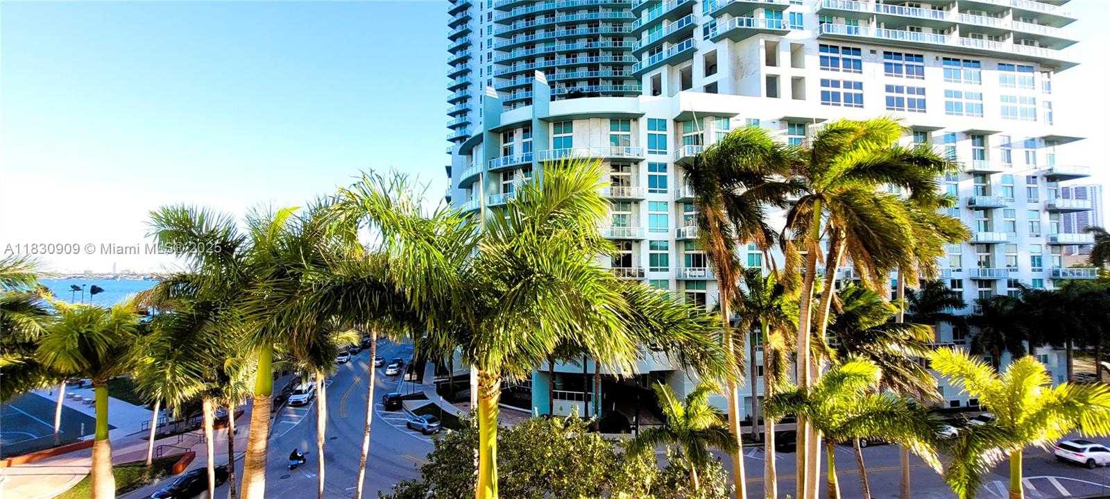 Small Image of 2000 NORTH BAYSHORE DR #509, Miami Number 24
