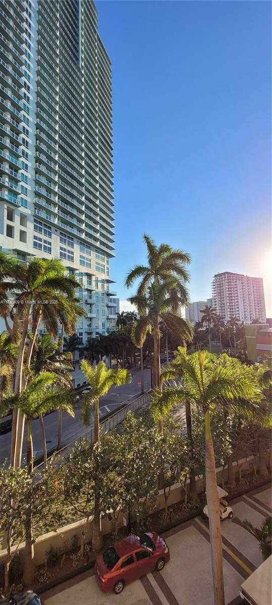 Small Image of 2000 NORTH BAYSHORE DR #509, Miami Number 27