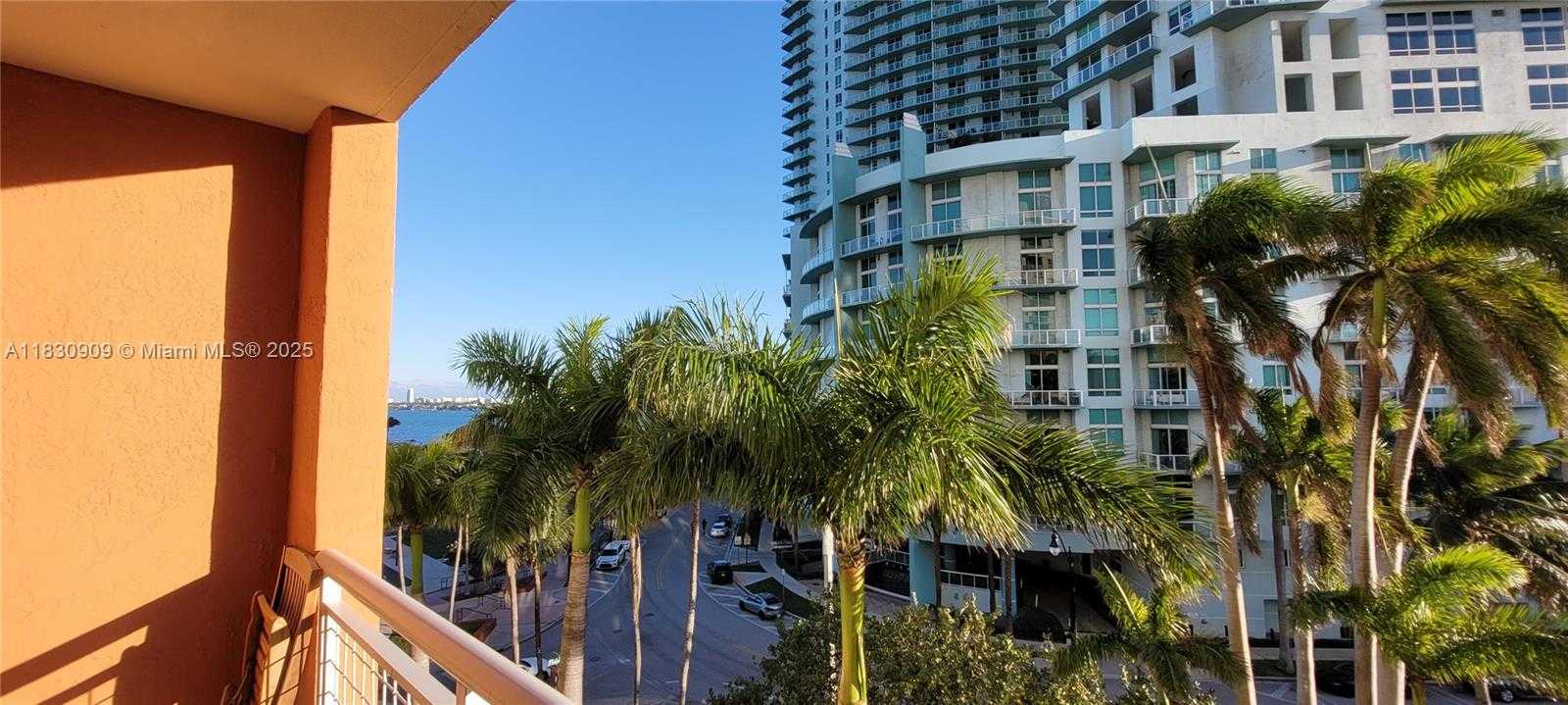Small Image of 2000 NORTH BAYSHORE DR #509, Miami Number 30