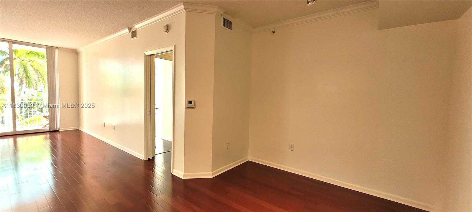 Small Image of 2000 NORTH BAYSHORE DR #509, Miami Number 34