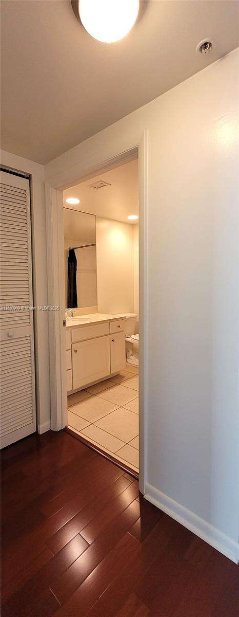 Small Image of 2000 NORTH BAYSHORE DR #509, Miami Number 43