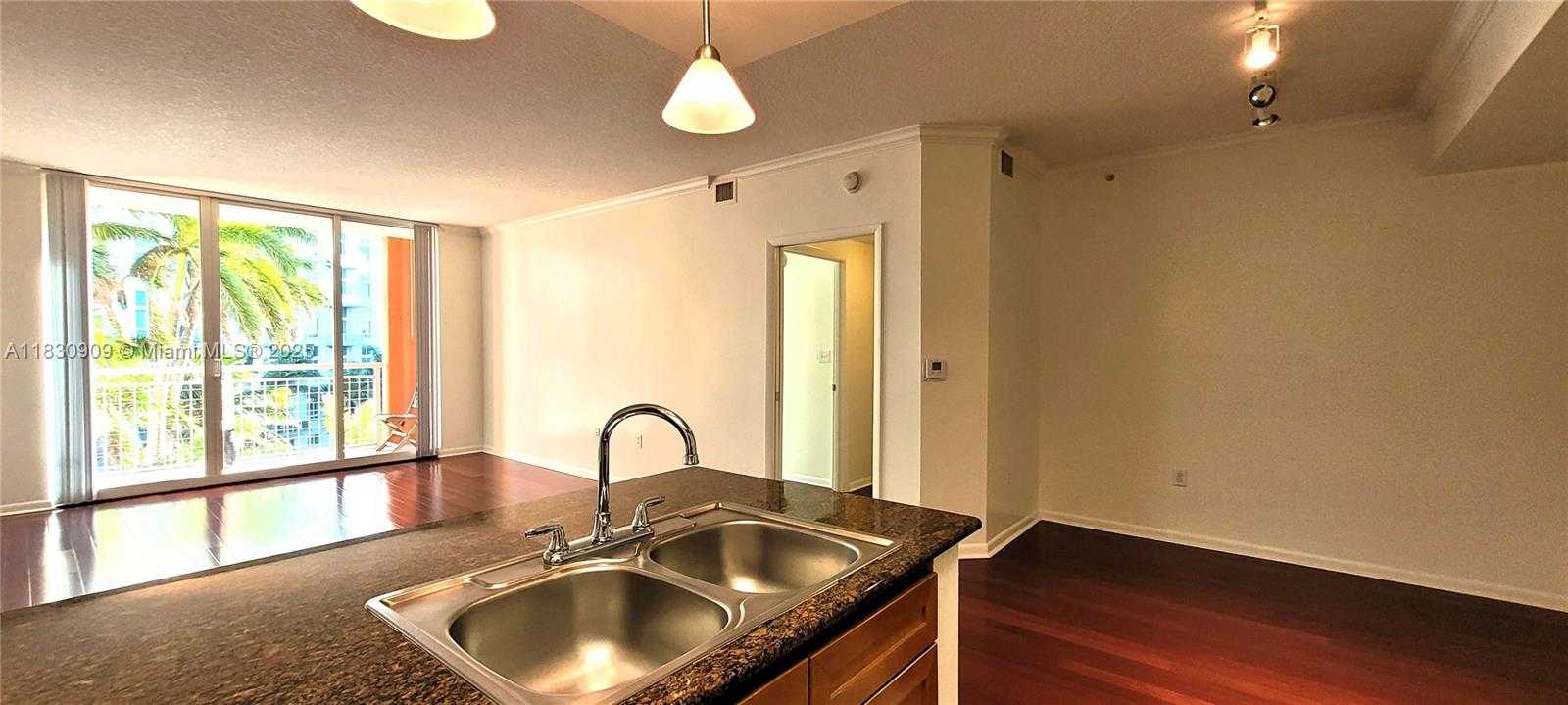 Small Image of 2000 NORTH BAYSHORE DR #509, Miami Number 51