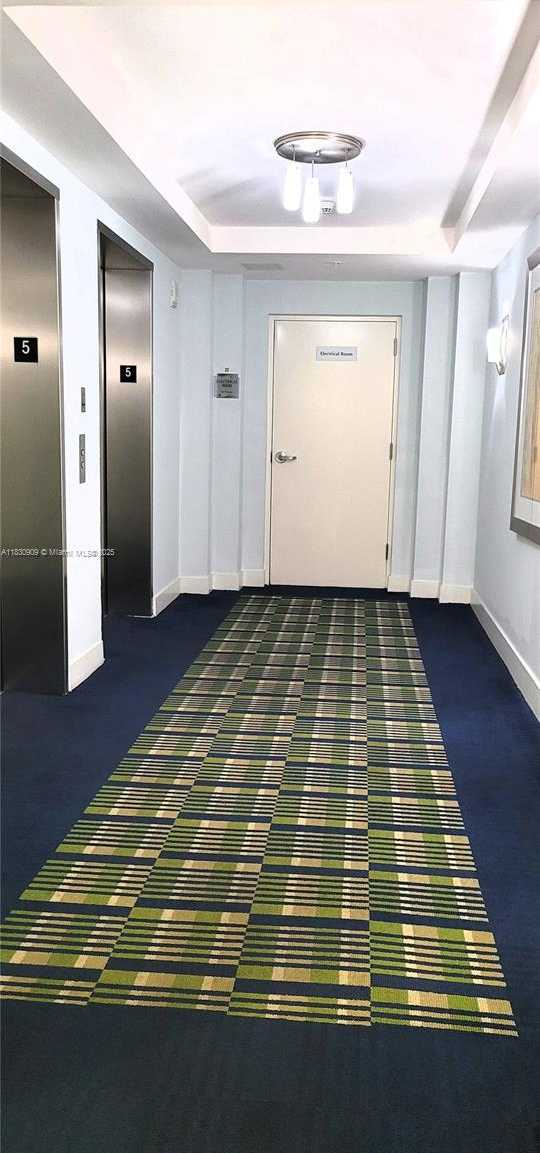 Small Image of 2000 NORTH BAYSHORE DR #509, Miami Number 54