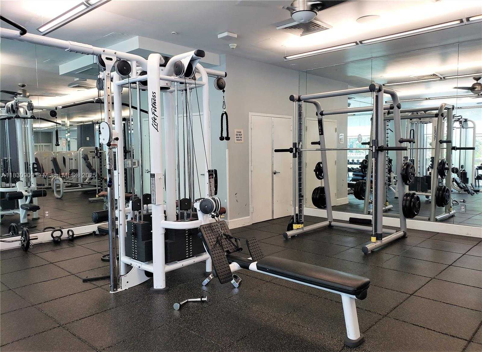 Small Image of 2000 NORTH BAYSHORE DR #509, Miami Number 68