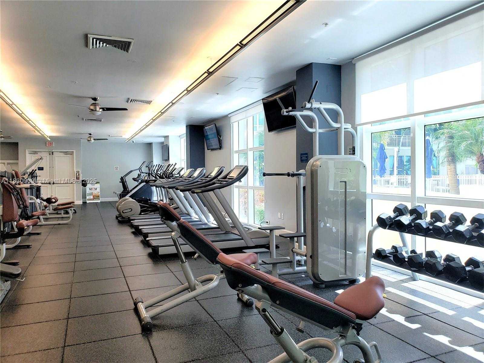 Small Image of 2000 NORTH BAYSHORE DR #509, Miami Number 69