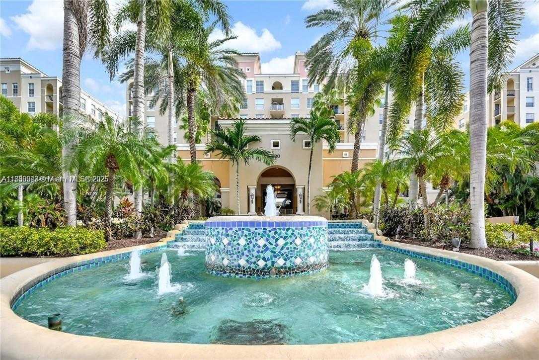 Small Image of 520 SOUTH EAST 5TH AVE #1707, Fort Lauderdale Number 3