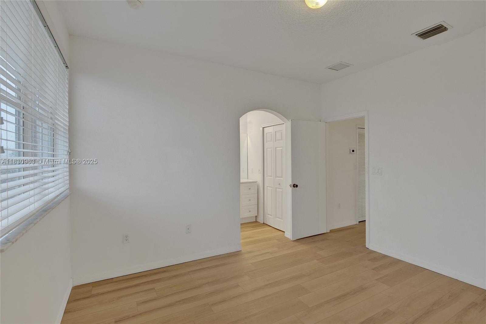 Small Image of 10607 SOUTH WEST 6TH ST #1006, Pembroke Pines Number 14