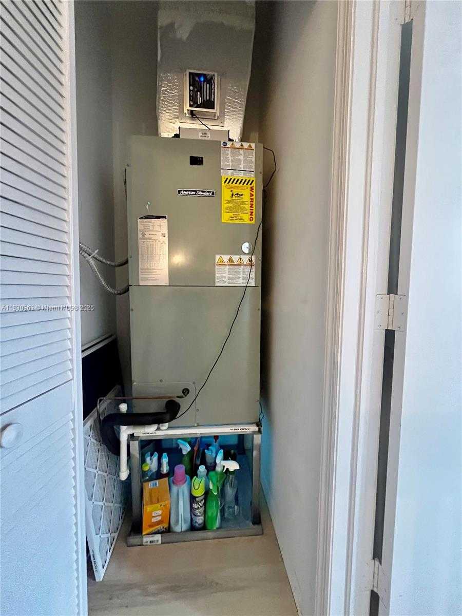 Small Image of 10607 SOUTH WEST 6TH ST #1006, Pembroke Pines Number 19