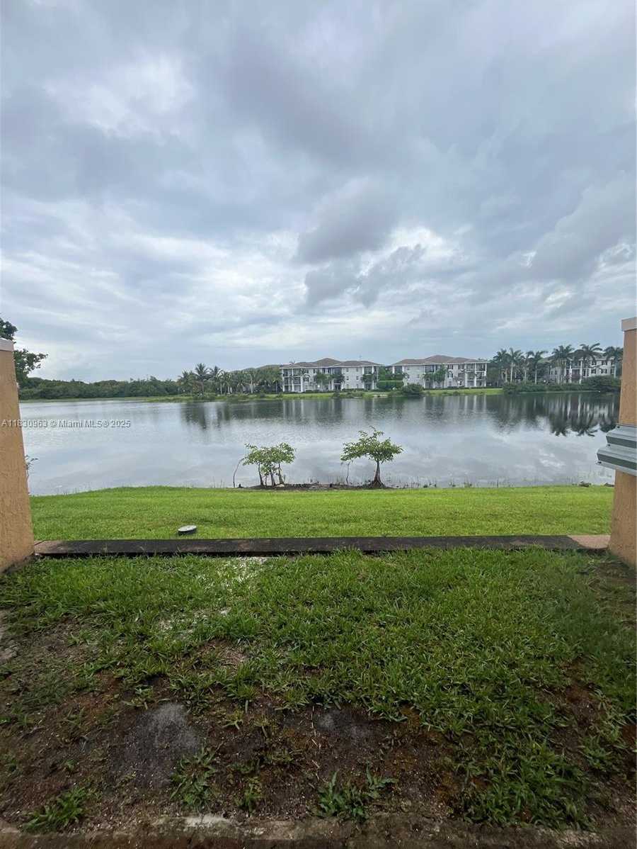 Small Image of 10607 SOUTH WEST 6TH ST #1006, Pembroke Pines Number 21