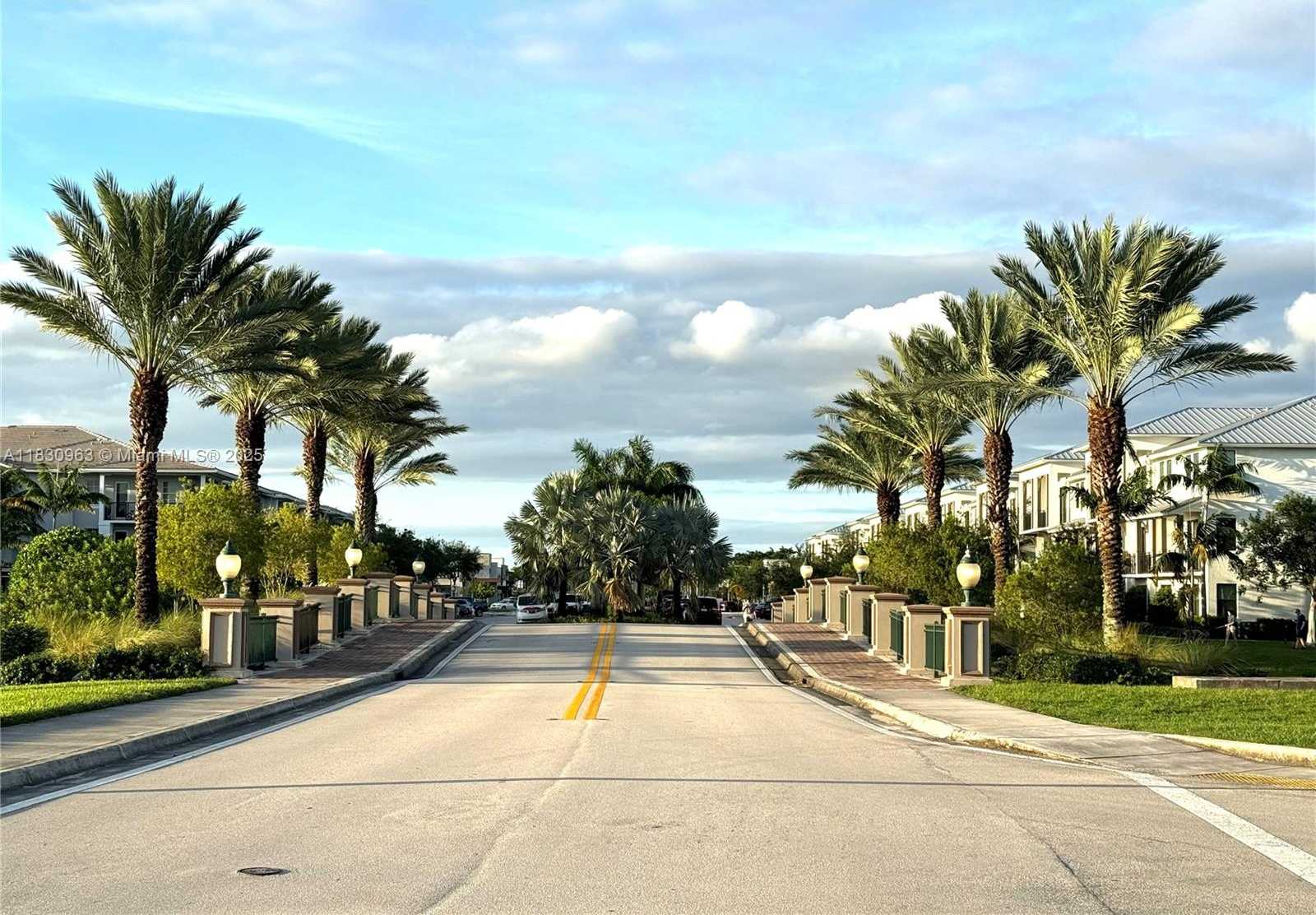 Small Image of 10607 SOUTH WEST 6TH ST #1006, Pembroke Pines Number 41
