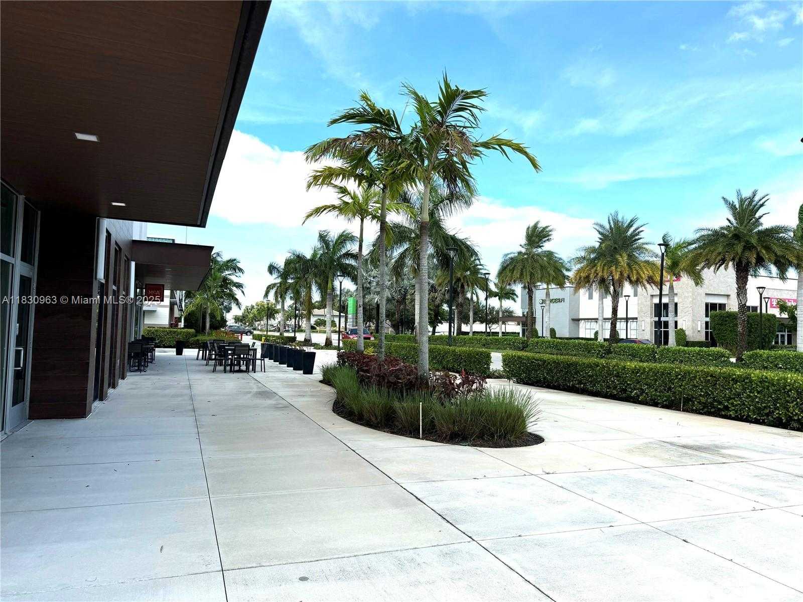 Small Image of 10607 SOUTH WEST 6TH ST #1006, Pembroke Pines Number 44