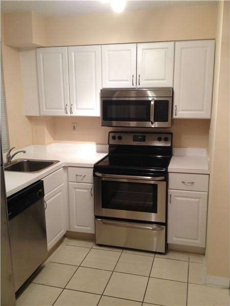 Small Image of 6045 NORTH WEST 186TH ST #103, Hialeah Number 5