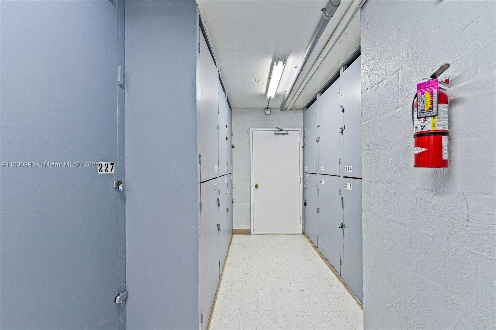 Small Image of 2030 SOUTH OCEAN DR #216, Hallandale Beach Number 35