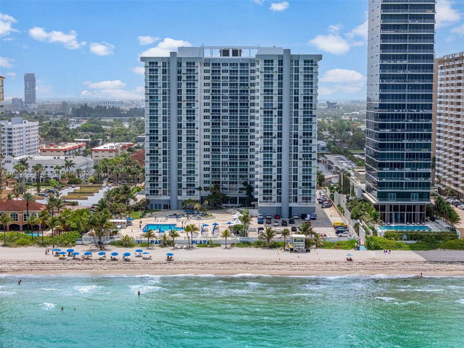 Small Image of 2030 SOUTH OCEAN DR #216, Hallandale Beach Number 5