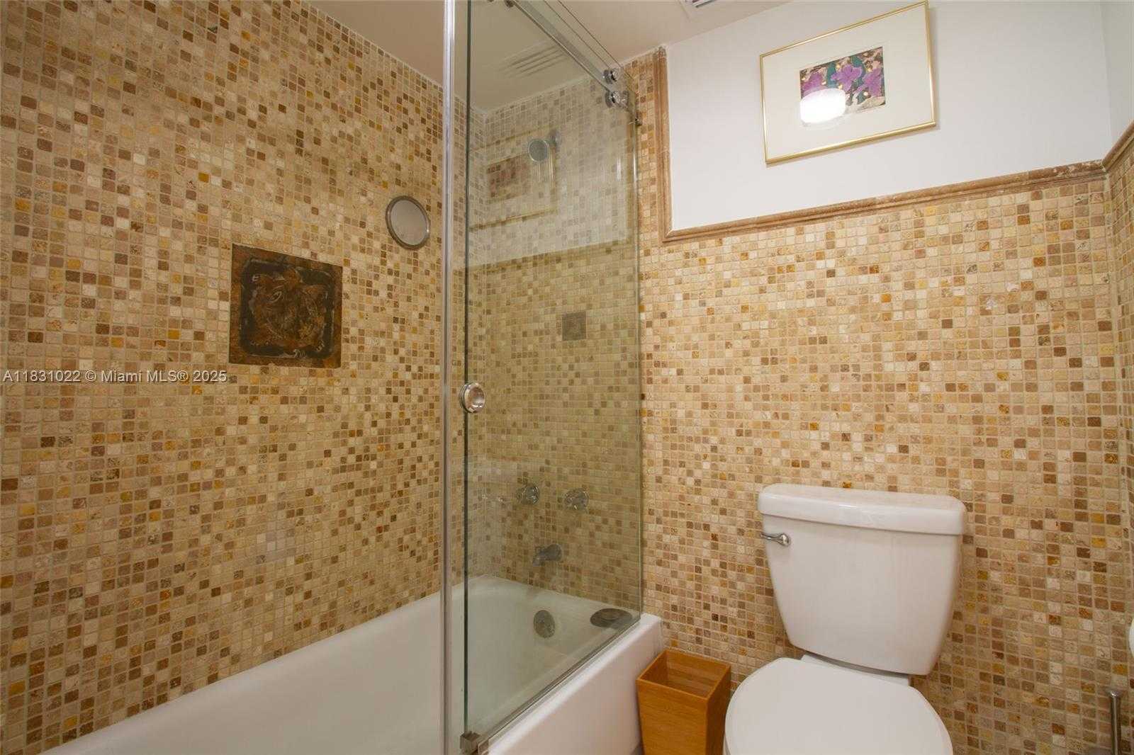 Small Image of 3725 SOUTH OCEAN DR #1514, Hollywood Number 14