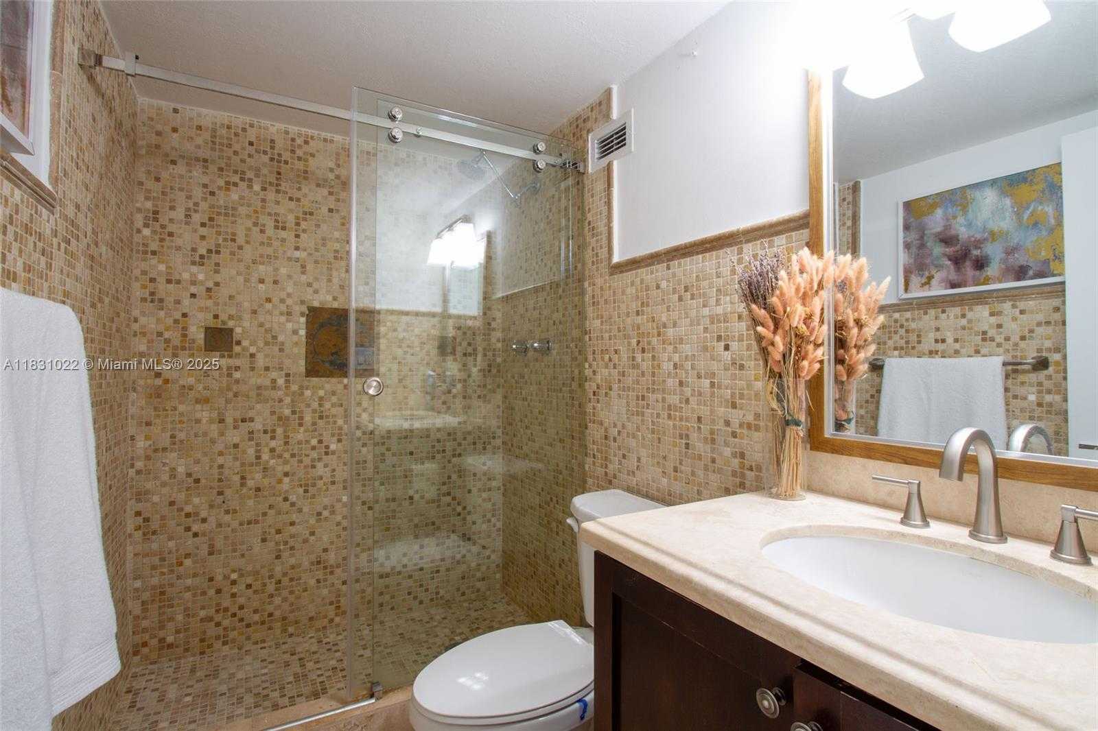 Small Image of 3725 SOUTH OCEAN DR #1514, Hollywood Number 17