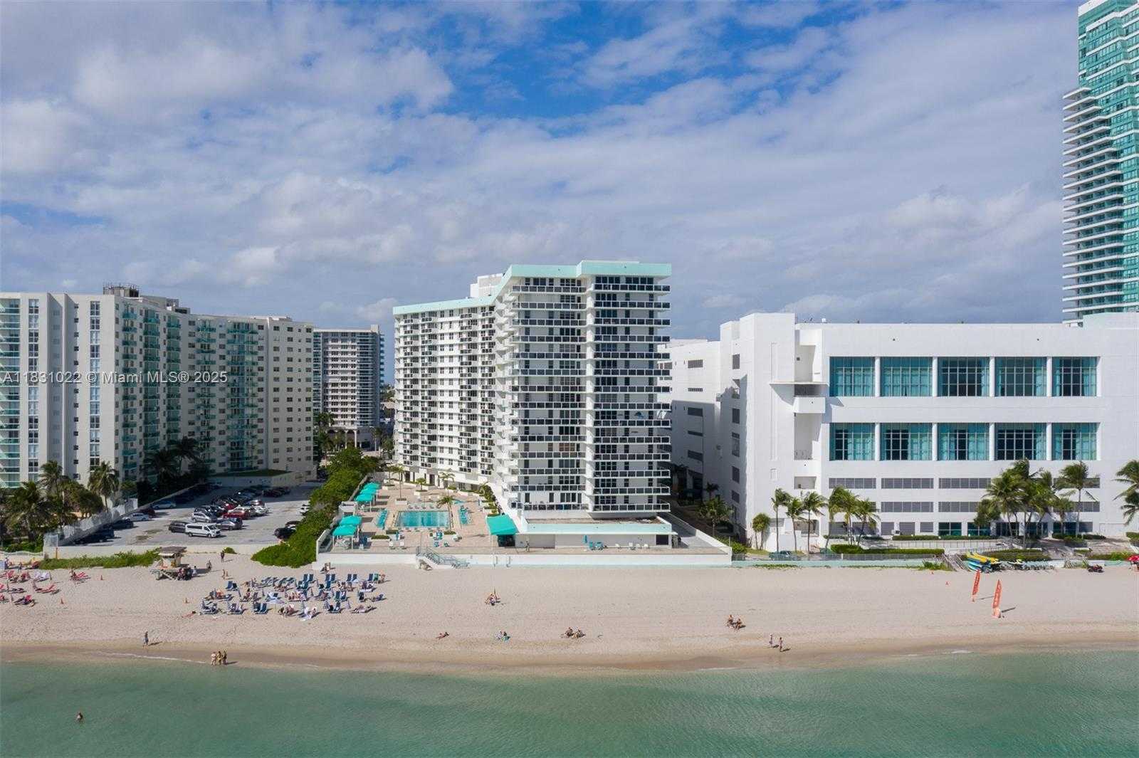 Small Image of 3725 SOUTH OCEAN DR #1514, Hollywood Number 2