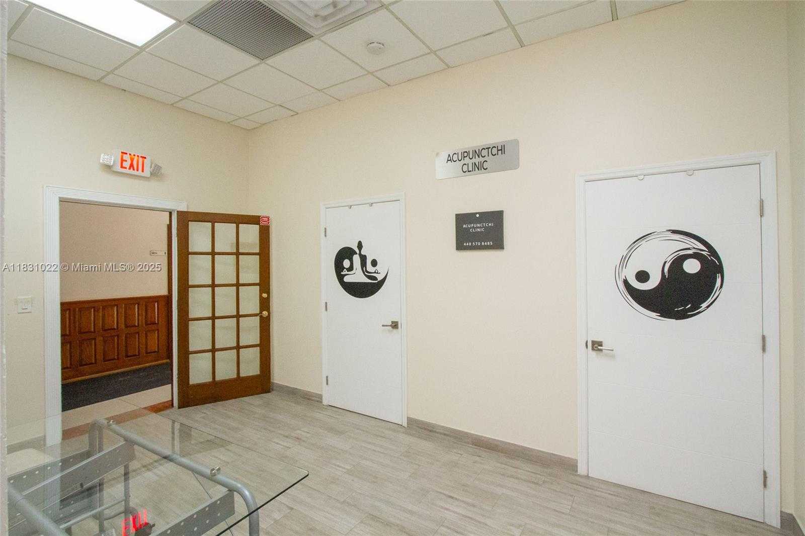 Small Image of 3725 SOUTH OCEAN DR #1514, Hollywood Number 24