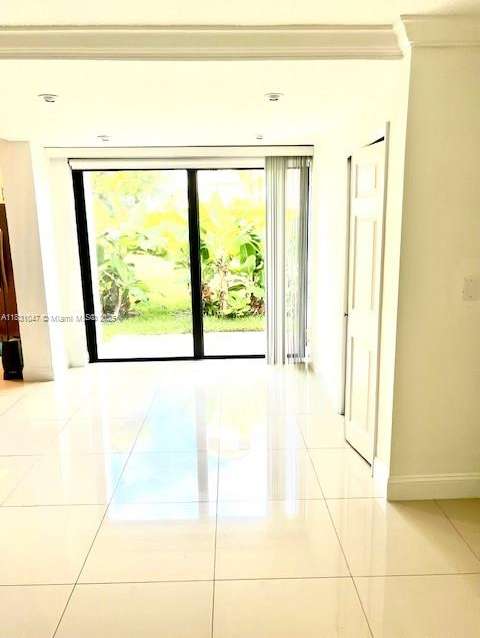 Small Image of 3552 MAGELLAN CIR #122, Aventura Number 28