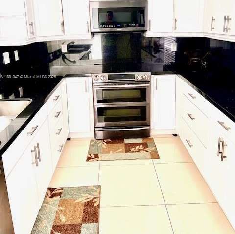 Small Image of 3552 MAGELLAN CIR #122, Aventura Number 34