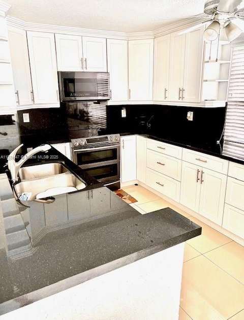 Small Image of 3552 MAGELLAN CIR #122, Aventura Number 37