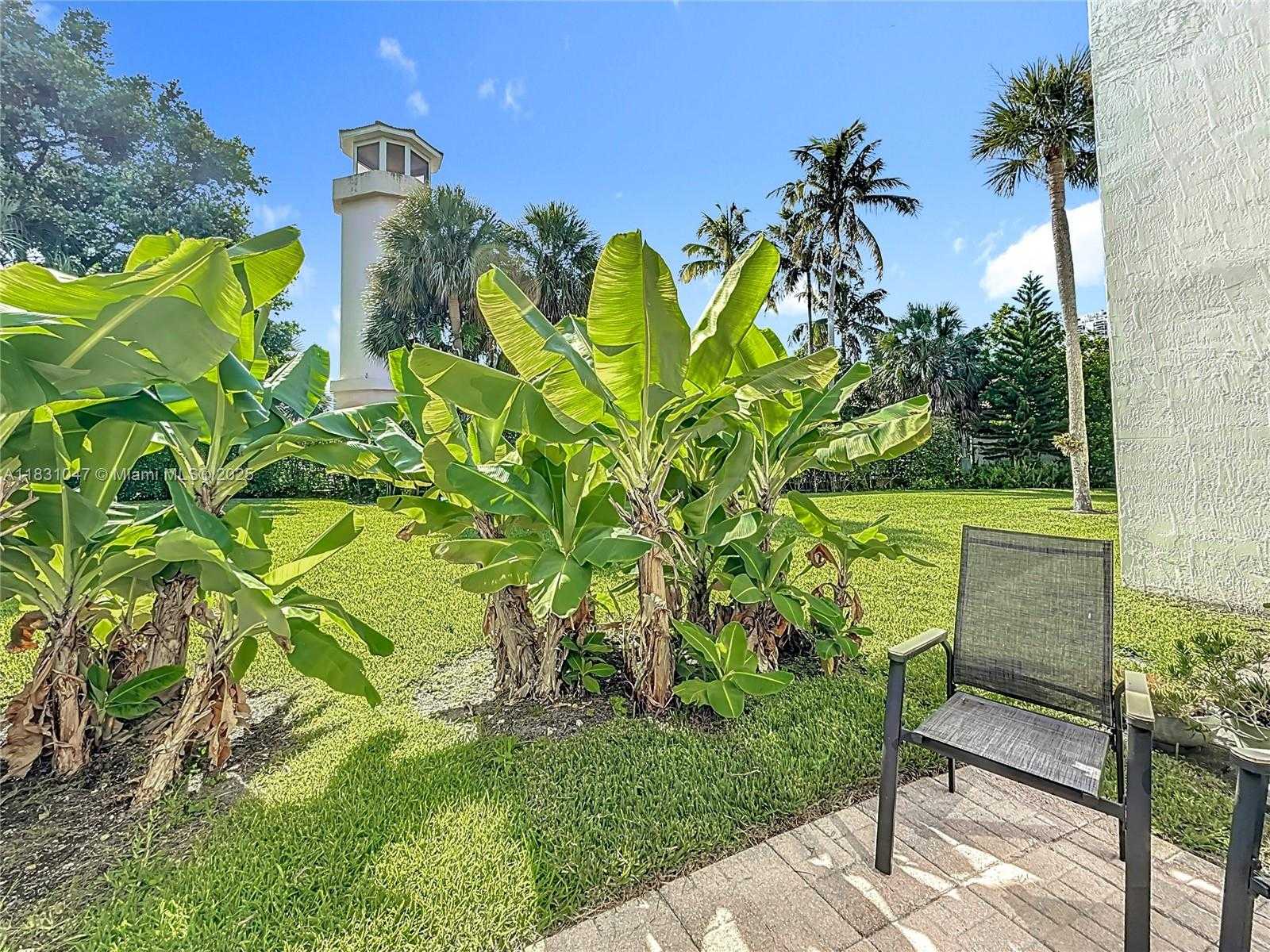 Small Image of 3552 MAGELLAN CIR #122, Aventura Number 48