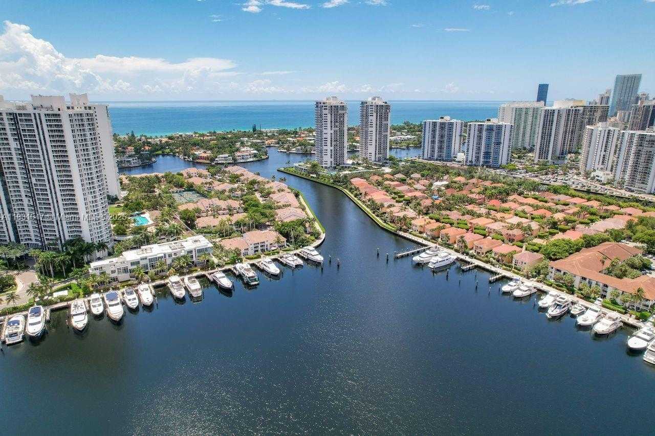 Small Image of 3552 MAGELLAN CIR #122, Aventura Number 5