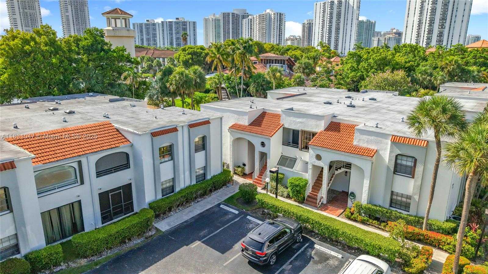 Small Image of 3552 MAGELLAN CIR #122, Aventura Number 68