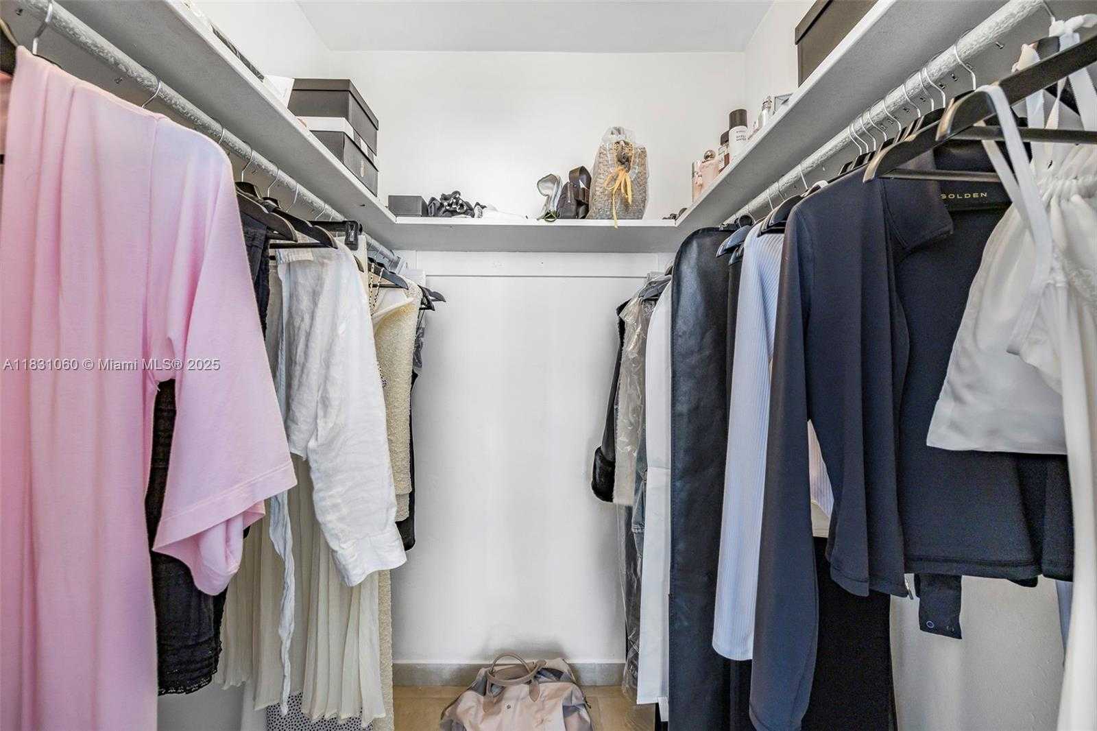 Small Image of 1200 WEST AVE #1419, Miami Beach Number 24