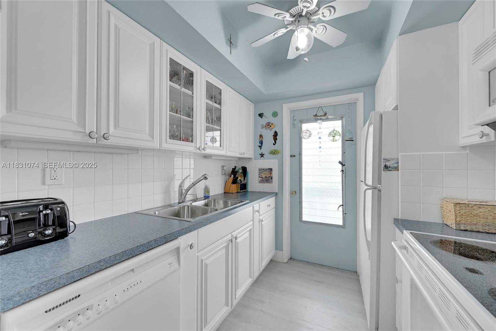 Small Image of 931 SOUTH EAST 9TH AVE #15, Pompano Beach Number 13