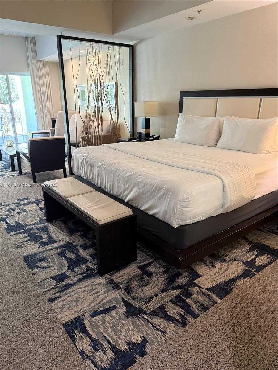 Small Image of 5300 NORTH WEST 87TH AVE #1504, Doral Number 2