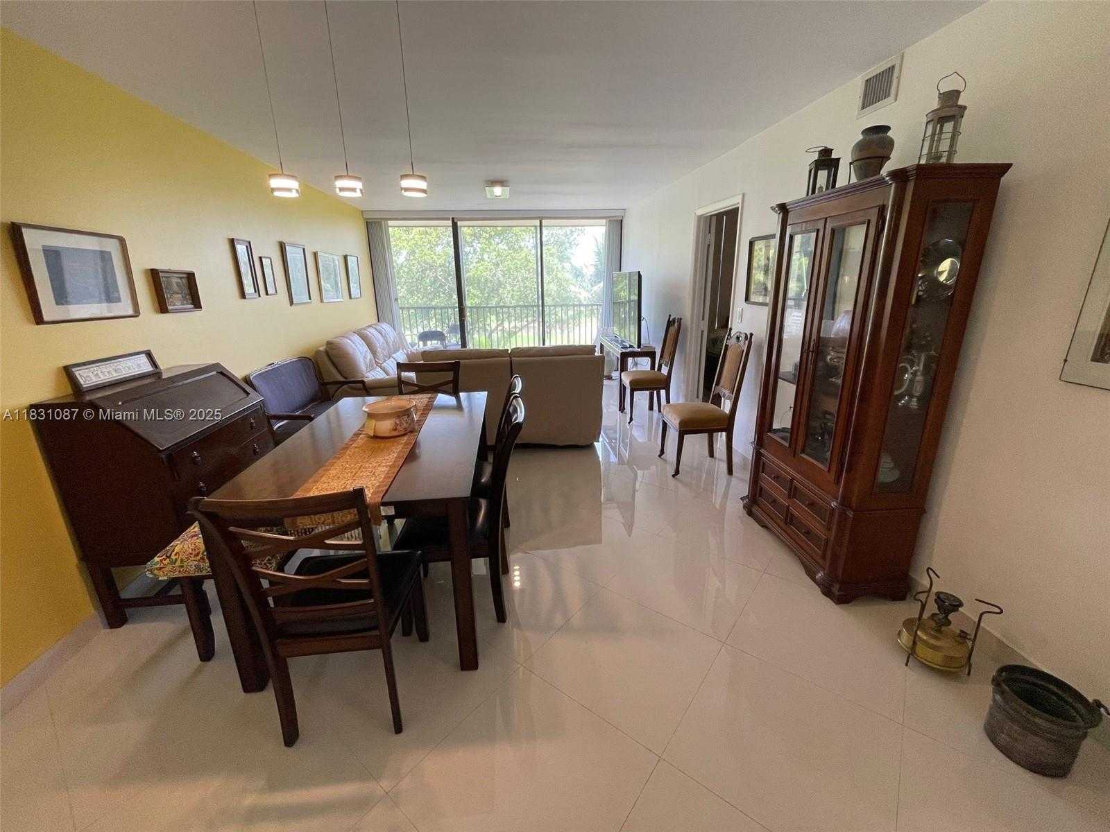 Small Image of 20335 WEST COUNTRY CLUB DR #304, Aventura Number 11