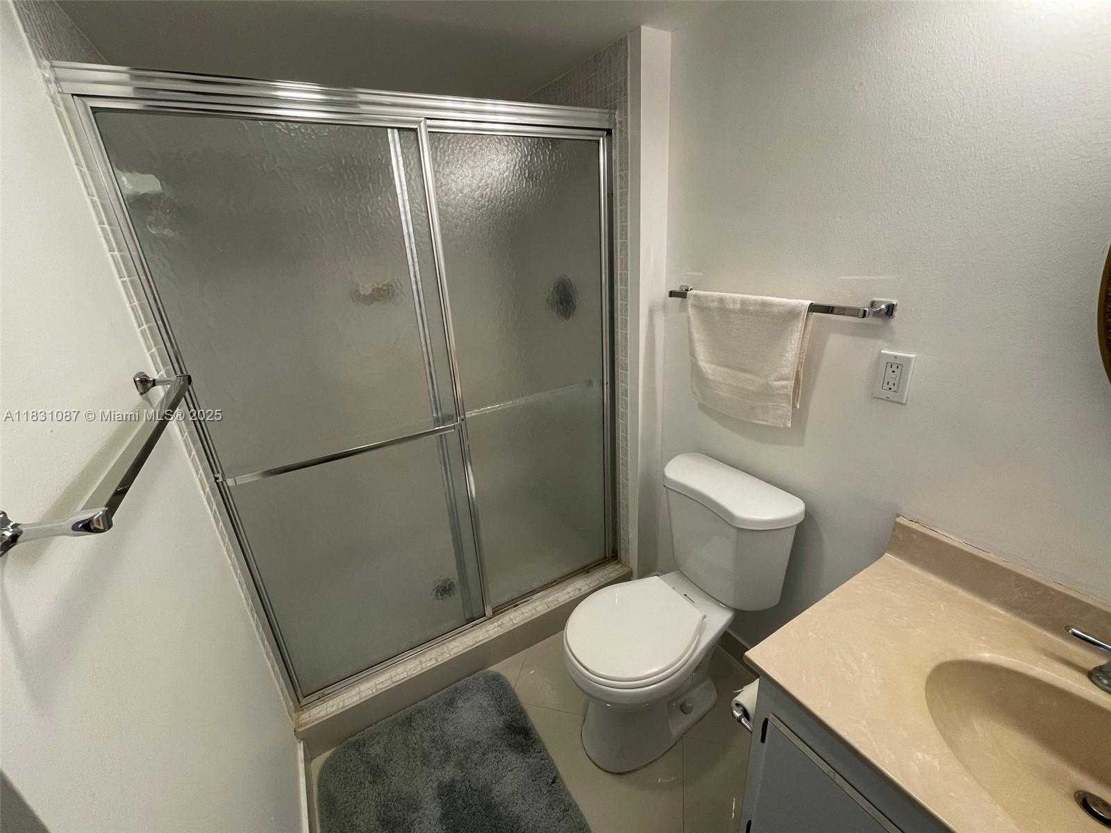 Small Image of 20335 WEST COUNTRY CLUB DR #304, Aventura Number 25