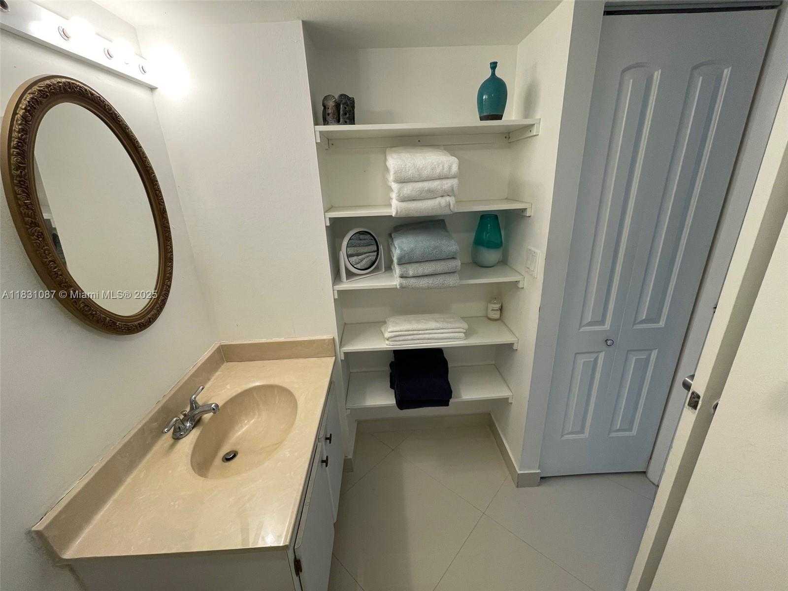 Small Image of 20335 WEST COUNTRY CLUB DR #304, Aventura Number 26