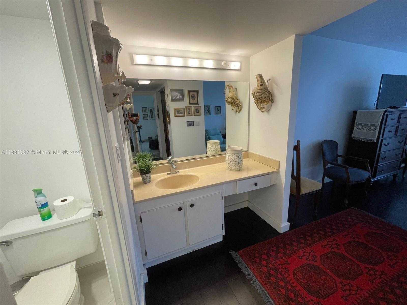 Small Image of 20335 WEST COUNTRY CLUB DR #304, Aventura Number 29