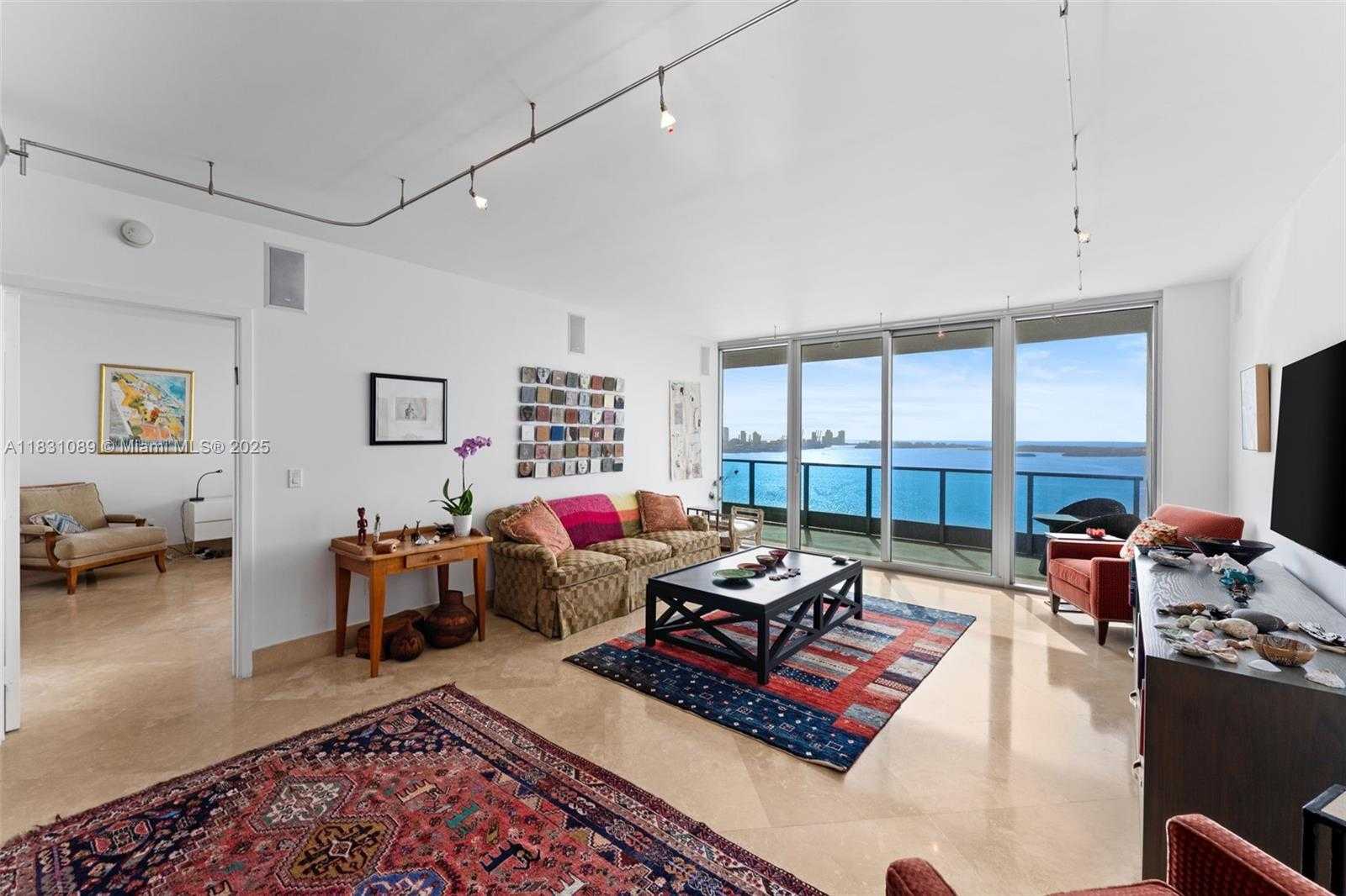 Small Image of 1331 BRICKELL BAY DR #2807, Miami Number 3