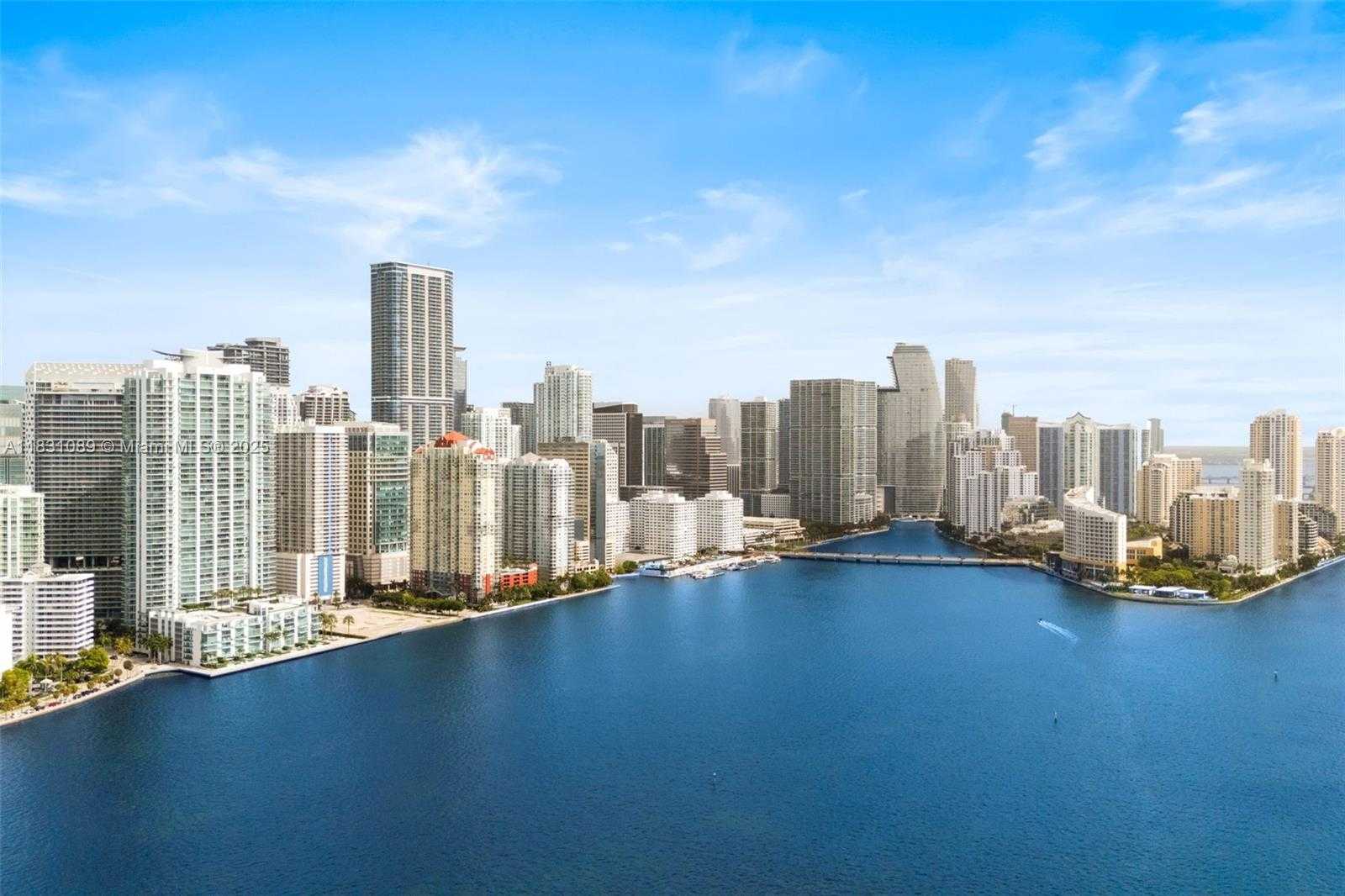 Small Image of 1331 BRICKELL BAY DR #2807, Miami Number 31